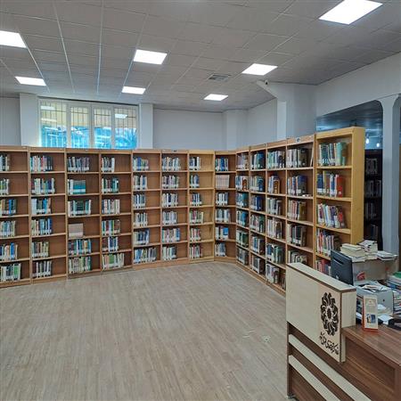 مخزن کتابخانه: شامل رده های مختلف کتاب می باشد که به ترتیب رده بندی دیویی در کتابخانه مرتب شده اند
